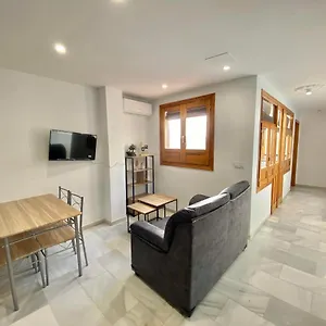Apartamento Atico Luminoso Y Coqueto, Granada